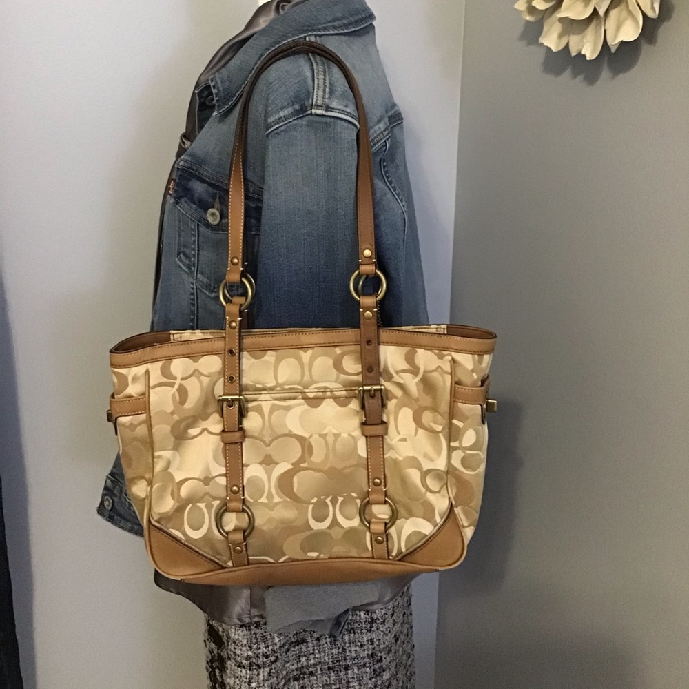 Coach Optic Signature East West Tote